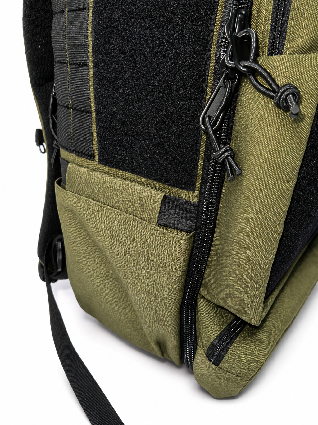 The LIFT Hades Pro 45L Backpack in Turf Green